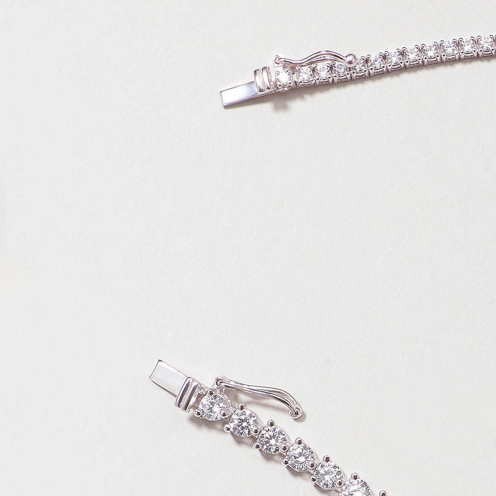 모이사나이트 다이아몬드 테니스 팔찌 4발 2.5mm (중) 요약정보 및 구매