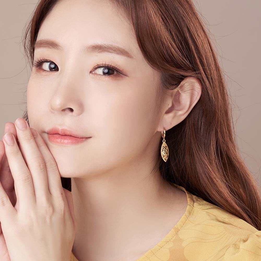 타원 다이아몬드 컷팅 귀걸이요약정보 및 구매