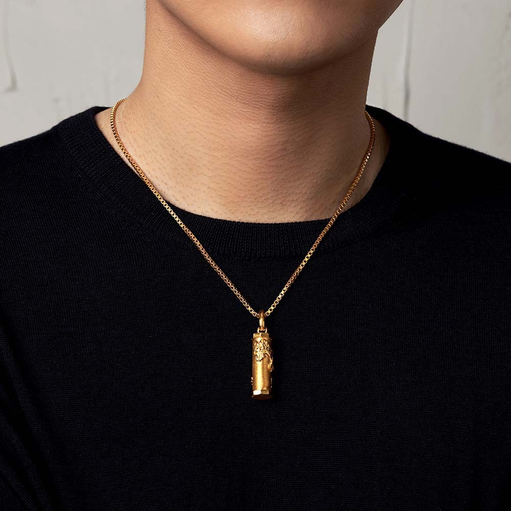 기둥 용 메달 목걸이 요약정보 및 구매