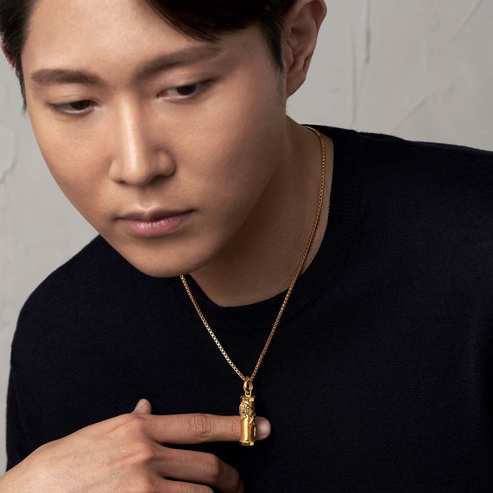 기둥 용 메달 목걸이 요약정보 및 구매