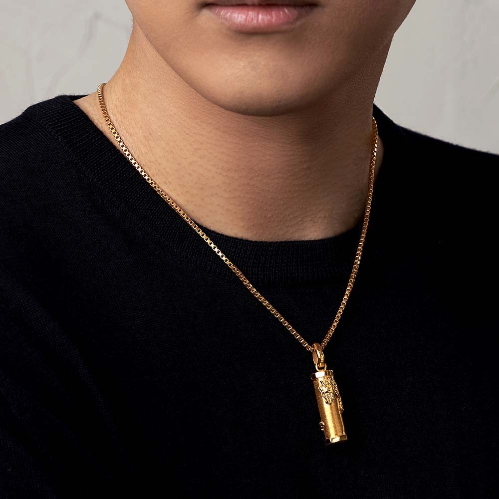 기둥 용 메달 목걸이 요약정보 및 구매